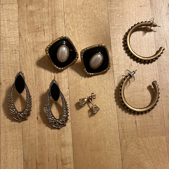 Jewelry - Goldtone Pierced Earrings Bundle- 4 pair